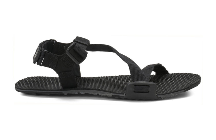 NTM-CBBK_Naboso-Trail_Coal-Black-Black_SideR_2126_WEB