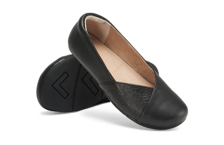 PHX-LBLK_Phoenix-Leather_Black_Pair1_2164_WEB