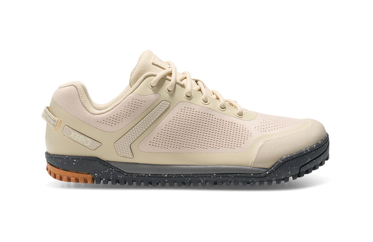 SBKW-FOGG_Ridgeway-Mesh-Low_Fog_Right-Side_2088_WEB